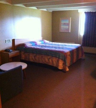 Traveler'S Inn Fort Wayne Room photo