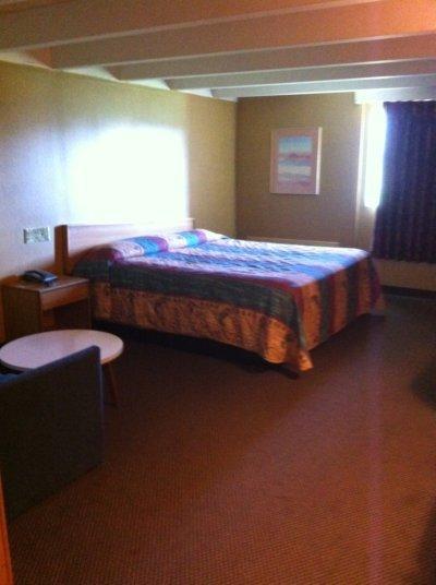 Traveler'S Inn Fort Wayne Room photo